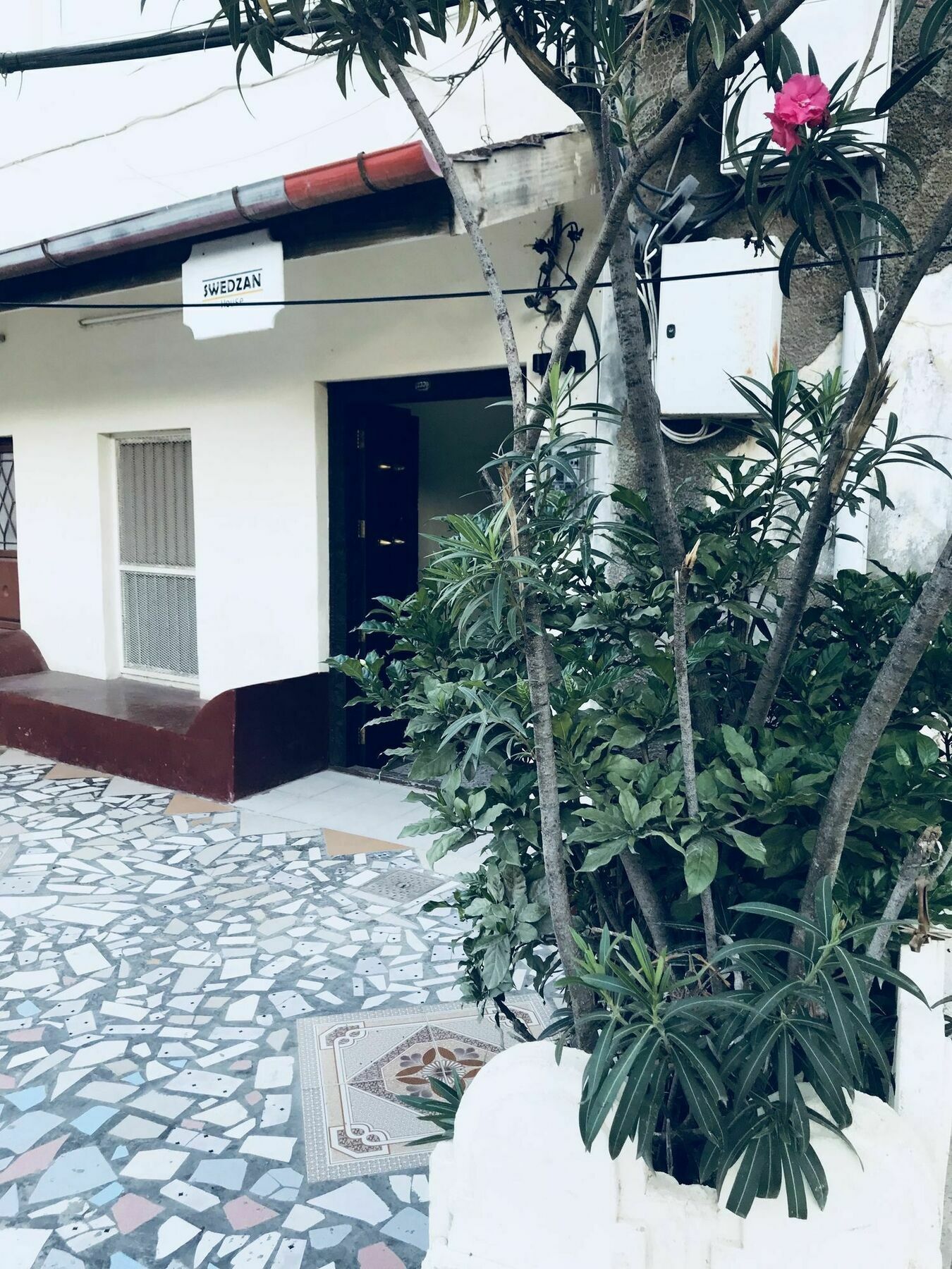 Swedzan House Hostel Zanzibar Exterior photo